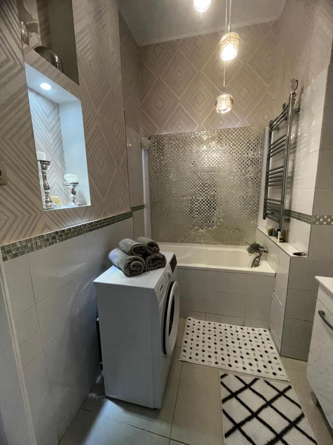 White Luxury Apartment Βουδαπέστη Εξωτερικό φωτογραφία