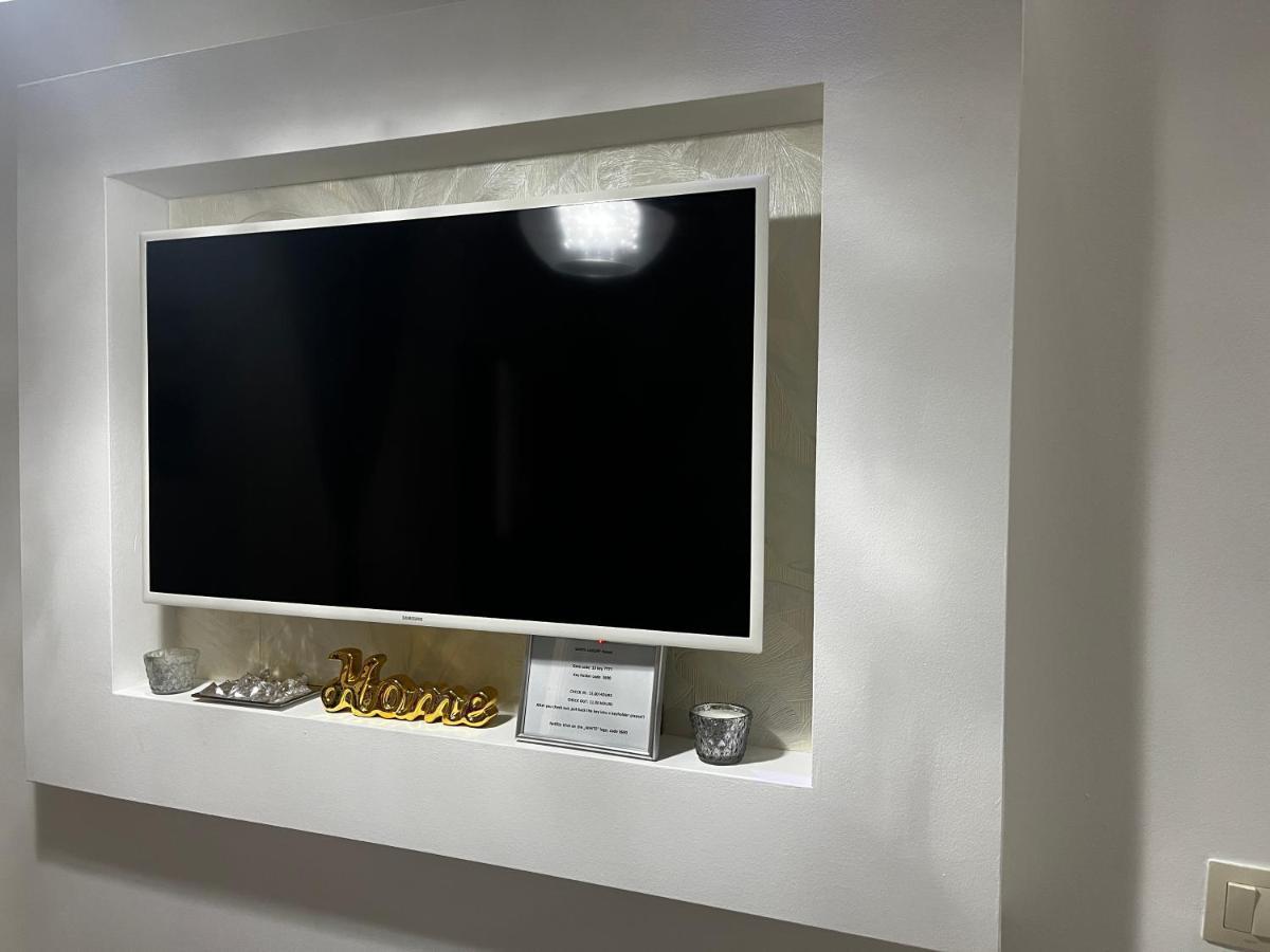 White Luxury Apartment Βουδαπέστη Εξωτερικό φωτογραφία